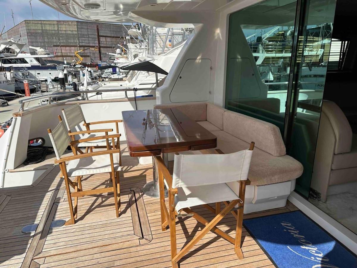 Yacht 20Metros Hotel Sant Adrià de Besòs Eksteriør billede